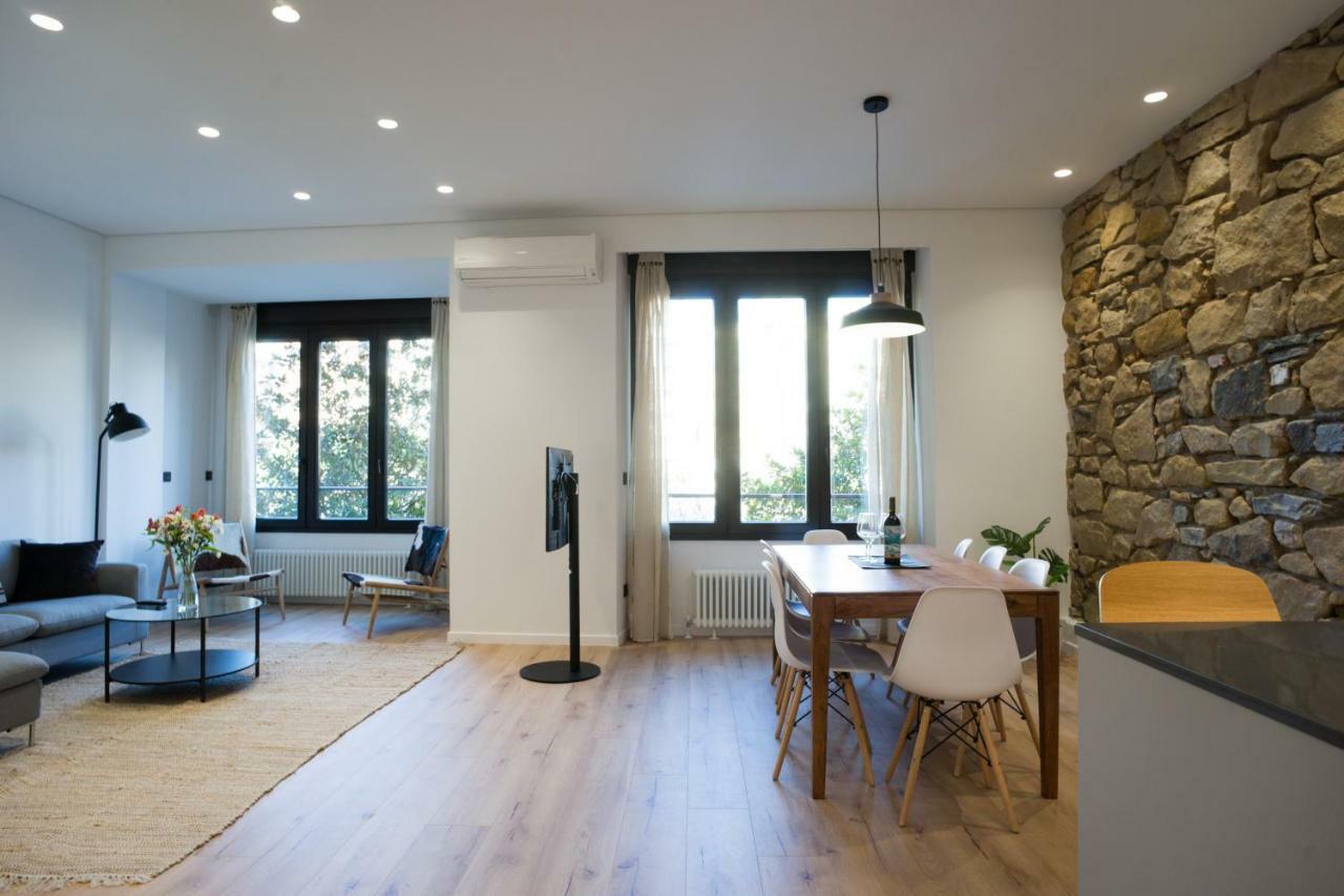 Cantabric Plaza / Iberorent Apartments San Sebastian Buitenkant foto